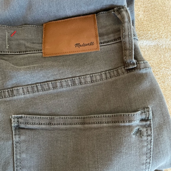 Madewell High Rise Skinny Jeans - Size 26 - Picture 14 of 16